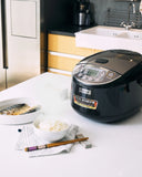 <b>ZOJIRUSHI Rice Cooker NLGAQ10</b>